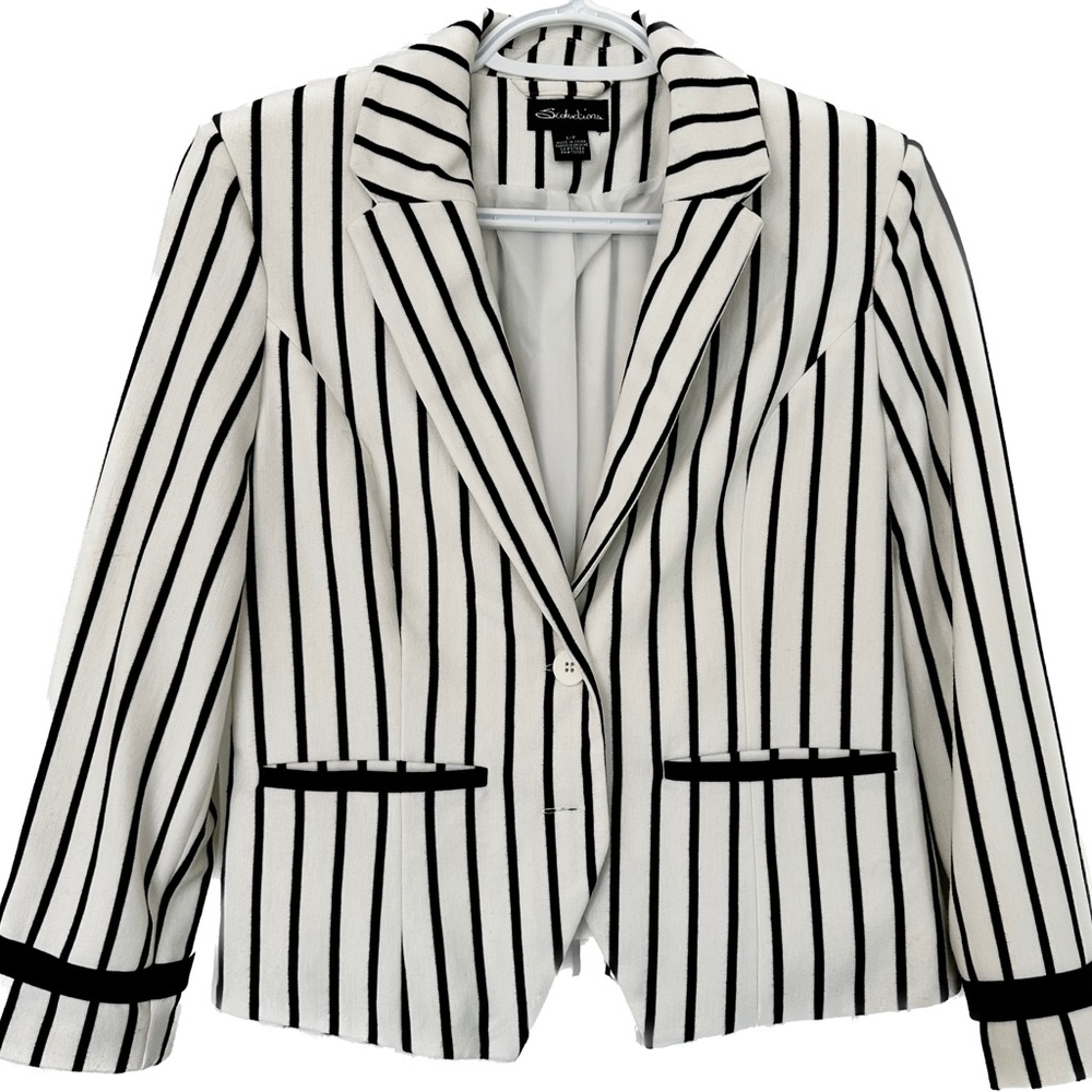 Women’s blazer